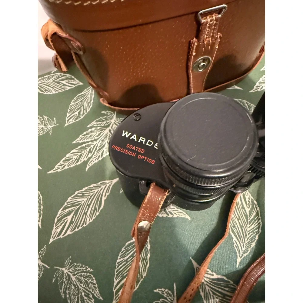 Montgomery Ward‎ 7x35 Extra Wide Field Binoculars 67-7015 Japan with Case